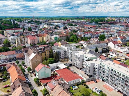 Prodej komerčního objektu, obchodní centrum, 1 136 m²