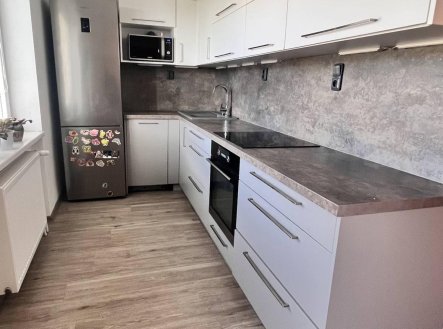 Pronájem bytu, 3+kk, 75 m²