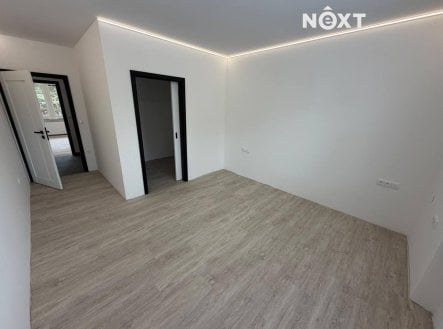 Pronájem bytu, 3+kk, 82 m²