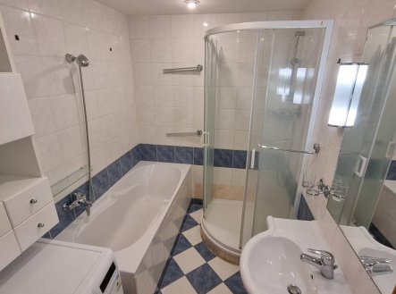 Pronájem bytu, 3+kk, 72 m²