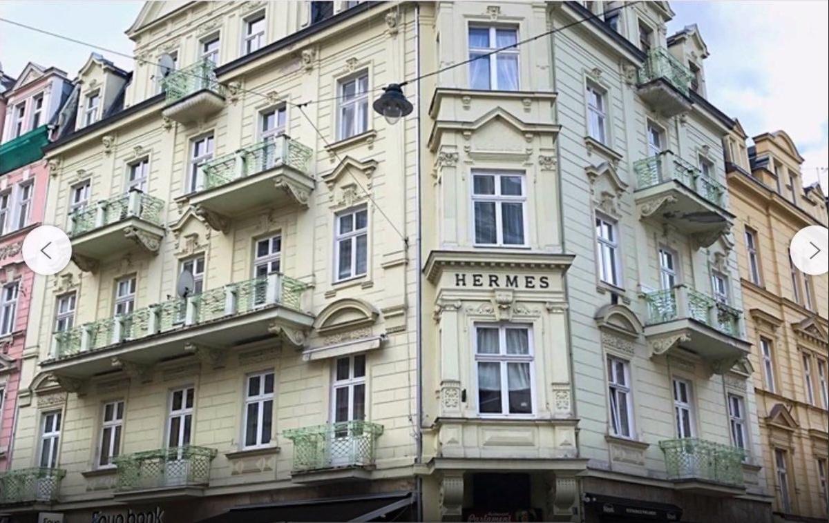 SaleZeyerova5-corrected-01