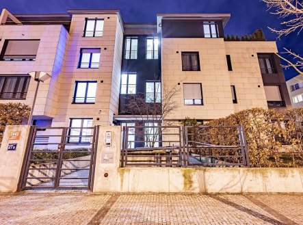 Pronájem bytu, 3+kk, 91 m²