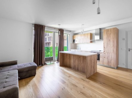 Pronájem bytu, 2+kk, 61 m²