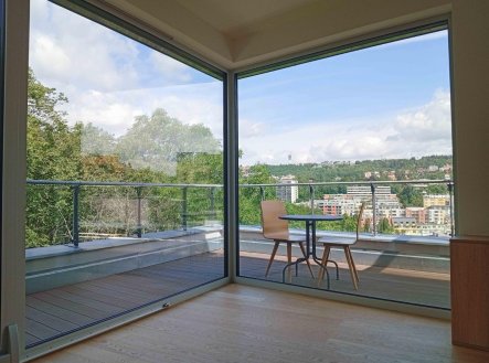 Pronájem bytu, 2+kk, 90 m²