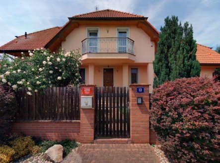 Prodej domu/vily, 300 m² obrázek