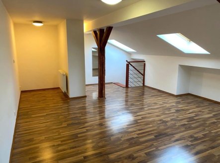 Pronájem bytu, 2+kk, 55 m²