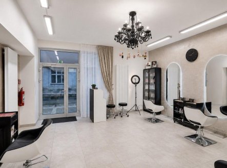 Pronájem obchodní prostory, 73 m²