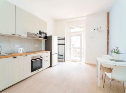 Pronájem bytu, 1+kk, 30 m²