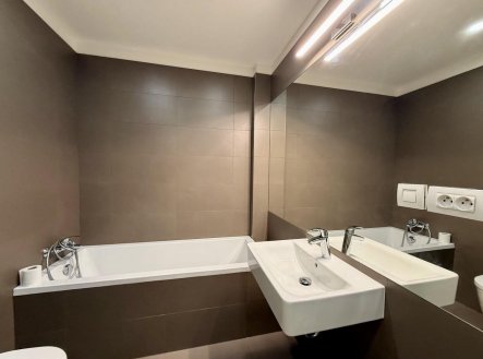 Pronájem bytu, 2+kk, 84 m²