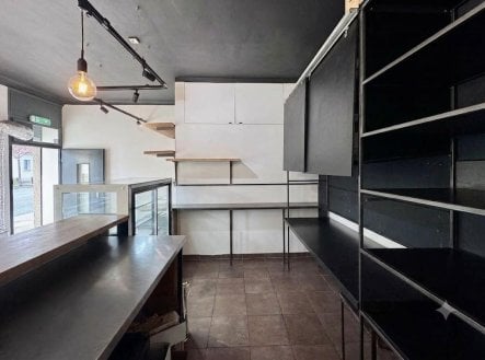 Pronájem obchodní prostory, 45 m²