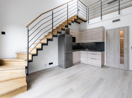 Pronájem bytu, 2+kk, 41 m²