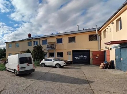 Pronájem výrobní prostory, 595 m²