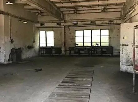Pronájem výrobní prostory, 600 m²