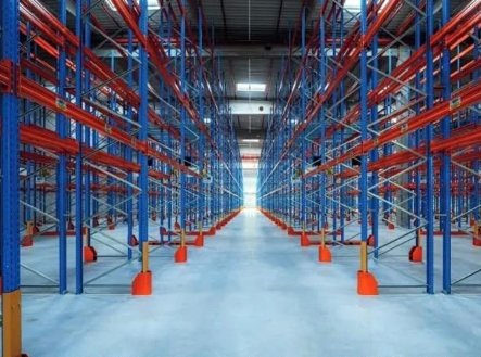 Pronájem skladu, 5 000 m²