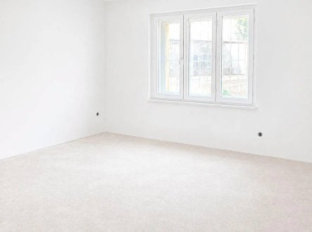 Pronájem bytu, 1+kk, 30 m²