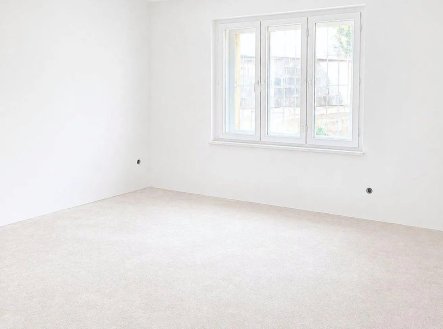 Pronájem bytu, 1+kk, 30 m² obrázek