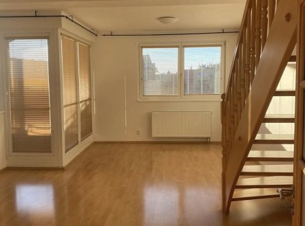 Pronájem bytu, 4+kk, 132 m²