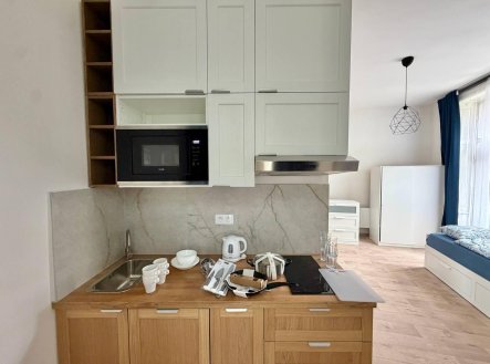 Pronájem bytu, 1+kk, 35 m²