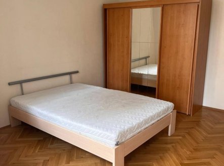 Pronájem bytu, 4+1, 140 m²