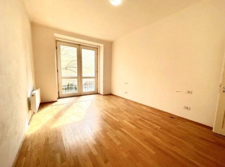 Pronájem bytu, 2+kk, 65 m²