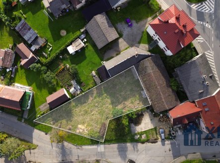 Prodej pozemku pro bydlení, 696 m²