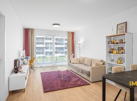 Pronájem bytu, 2+kk, 62 m²