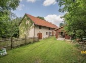 Prodej - dům/vila, 233 m²