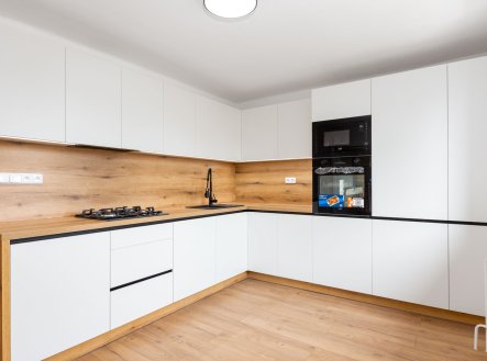 Pronájem bytu, 1+1, 35 m²