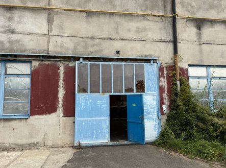 Pronájem výrobní prostory, 650 m²