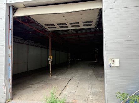 Pronájem skladu, 720 m²