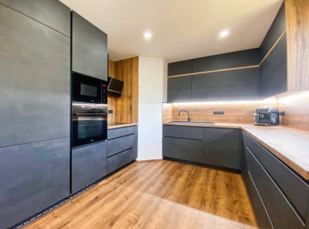 Prodej bytu, 4+kk, 91 m²