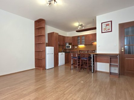 Pronájem bytu, 2+kk, 56 m²