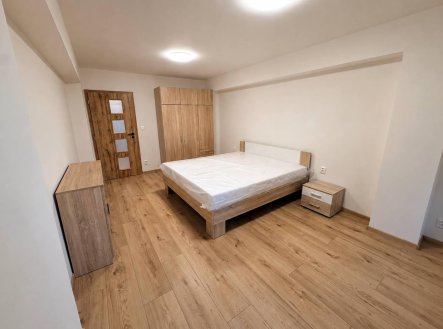 Pronájem bytu, 2+1, 68 m²