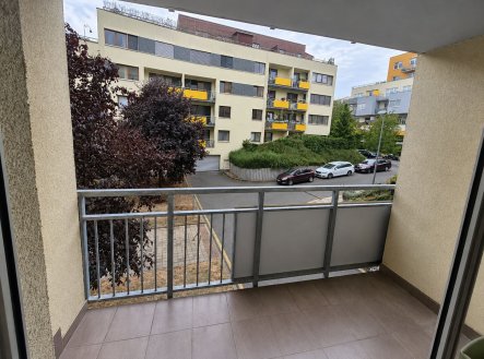Pronájem bytu, 2+kk, 67 m²