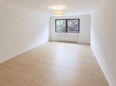 Pronájem bytu, 2+kk, 67 m²