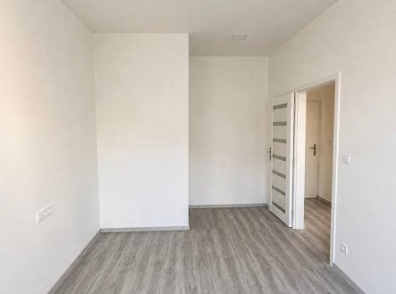 Pronájem bytu, 1+1, 33 m²