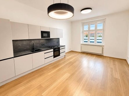 Pronájem bytu, 2+kk, 48 m²