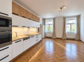 Pronájem bytu, 2+kk, 80 m²
