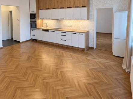 Pronájem bytu, 2+kk, 80 m²