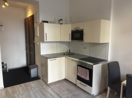 Pronájem bytu, 2+kk, 50 m²