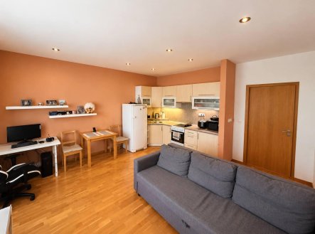 Pronájem bytu, 2+kk, 51 m²