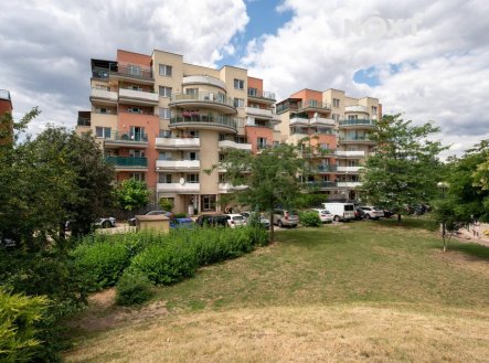Prodej bytu, 2+kk, 60 m² obrázek