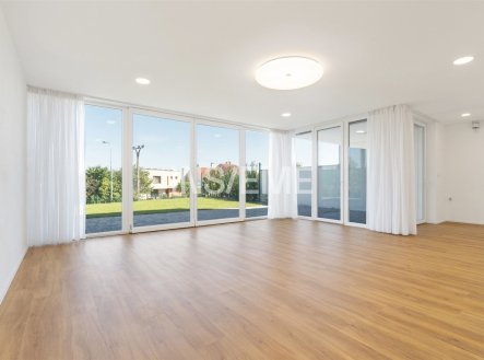 Prodej domu/vily, 213 m²