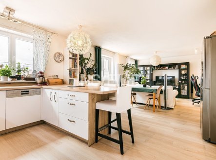 . | Prodej - dům/vila, 180 m²