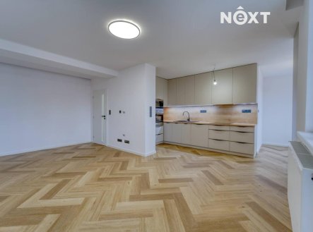 Pronájem bytu, 3+kk, 79 m²