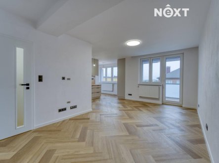 Pronájem bytu, 3+kk, 79 m²