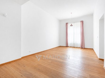 Pronájem bytu, 2+kk, 58 m²