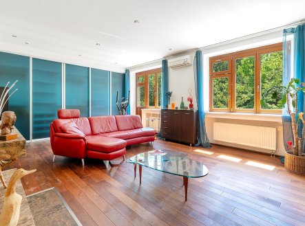 Pronájem bytu, 4+kk, 115 m²