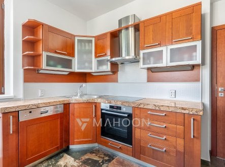 Pronájem bytu, 4+kk, 115 m²