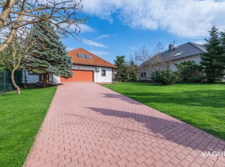 Prodej domu/vily, 368 m²